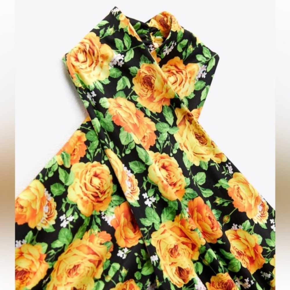 🌞NWOT Zara Twist Cross Neck floral halter Top bodysuit size S/M 0264/455/056 - Picture 4 of 14